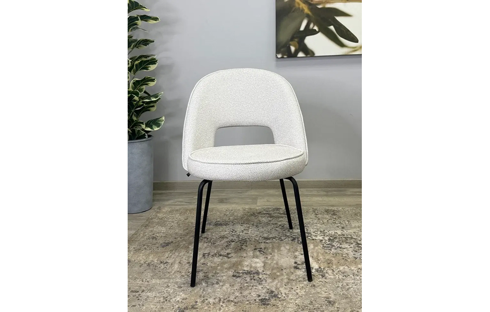 Кухонные стулья - изображение №3 "Стул Мане серебристый / опоры черные"  на www.Angstrem-mebel.ru